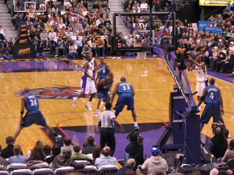 Raptors - 02.04.2005 265.jpg